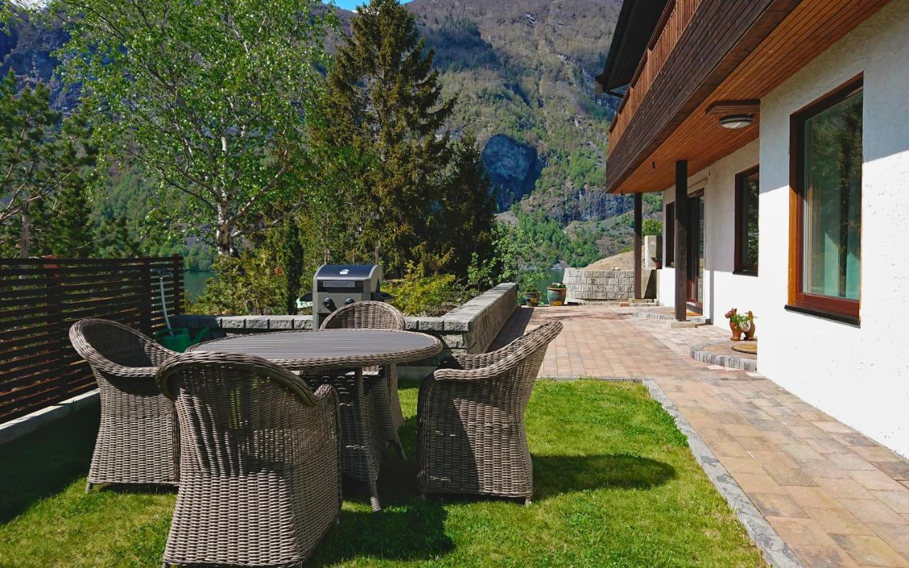 Апартаменты Otnes Fjordside Эурланн Экстерьер фото